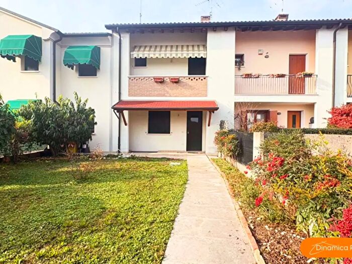 Casa con 6 locali in vendita in Livenza, Mansue