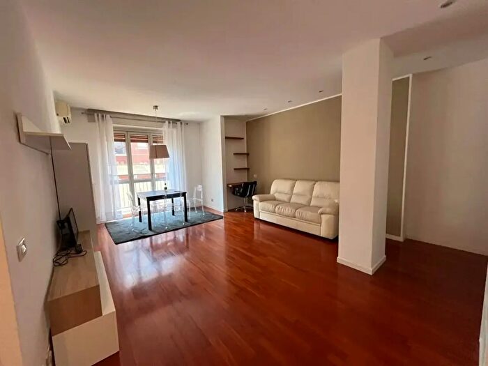 Appartamento trilocale in affitto in Viale Daniele Ranzoni, Milano