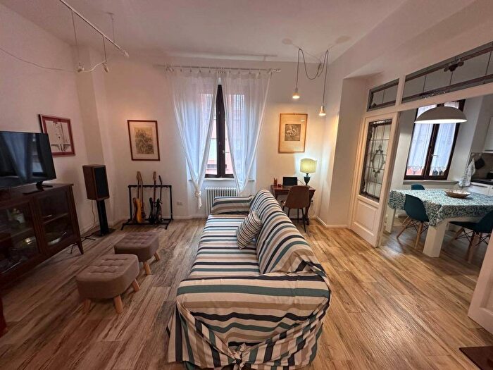 Appartamento trilocale in affitto in Via Vincenzo Gioberti, Centro, Orbetello