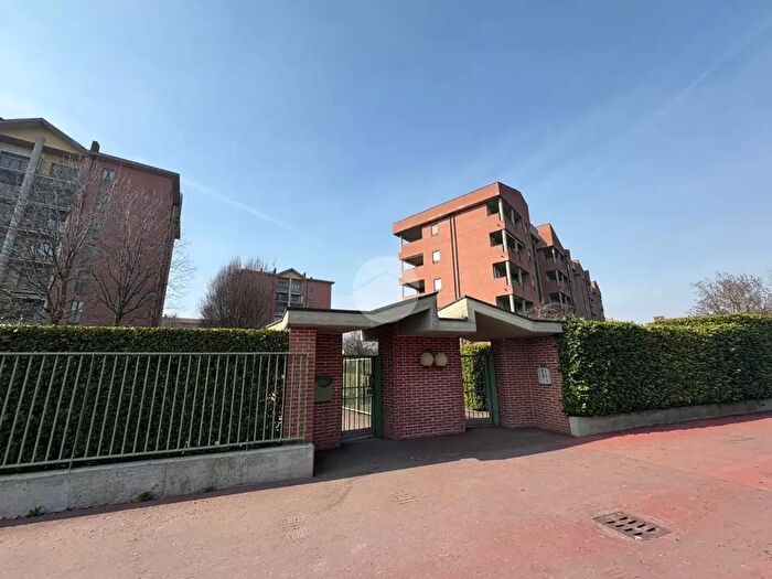 Appartamento trilocale in affitto in Via Giuseppe di Vittorio, Settimo Milanese