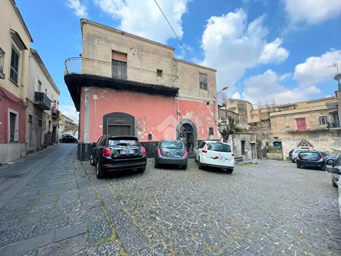 Appartamento bilocale in vendita in Largo Squarcessa, SantAnastasia