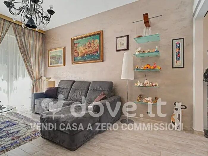 Appartamento quadrilocale in vendita in Via Cecco di Pietro, Pisa