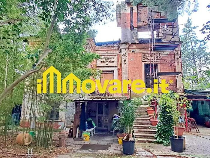 Casa con 6 locali in vendita in Stradella Mastrorilli Corso Alcide De Gasperi, Bari