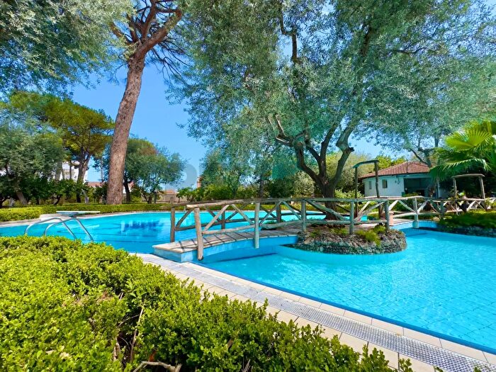 Appartamento quadrilocale in vendita in Via degli Aranci, Sorrento