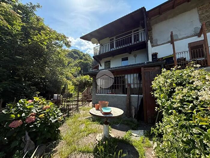 Casa quadrilocale in vendita in Borgata Bertassi, Rubiana