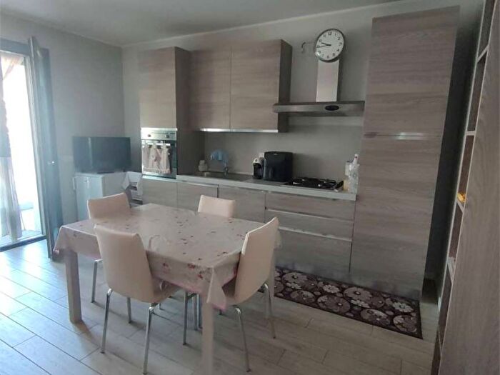 Appartamento bilocale in affitto in Via Monti Sabini, Vigentino Fatima, Milano