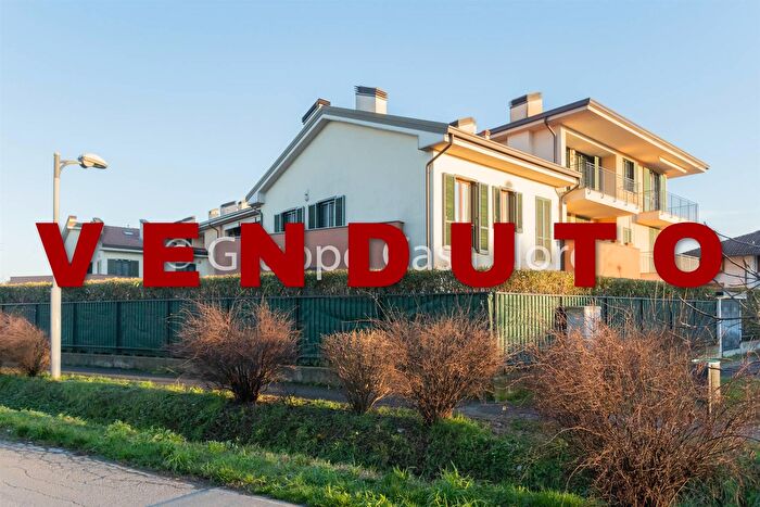 Appartamento bilocale in vendita in Via Ticino, Cernusco Sul Naviglio