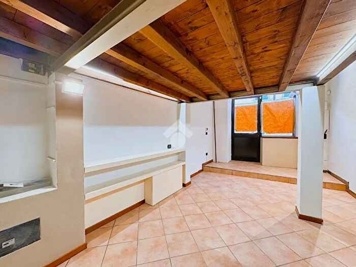 Appartamento monolocale in vendita in Via Giardini Giusti, Verona