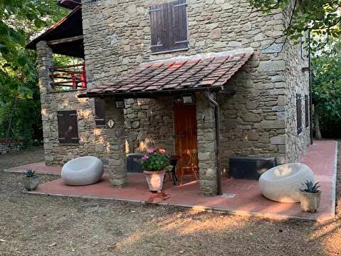 Casa con 5 locali in affitto in Strada Comunale Di Poggio Di Loro, Loro Ciuffenna