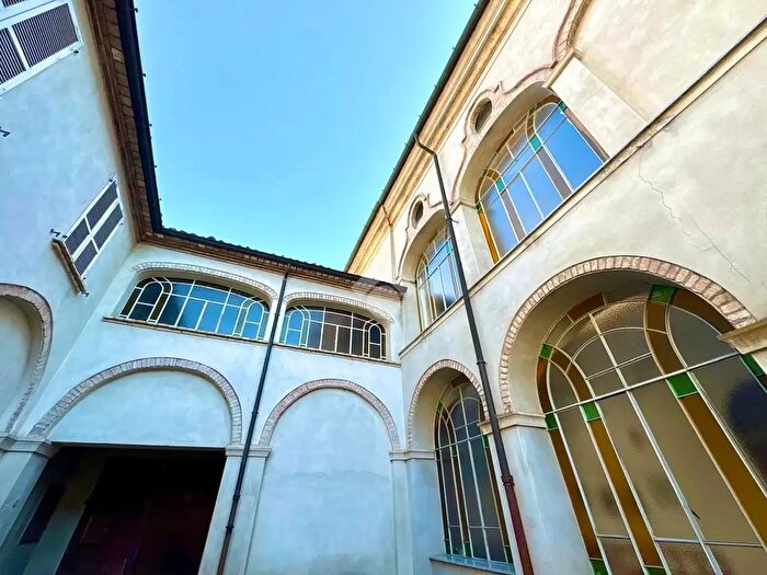 Casa con 10 locali in vendita in Via XX Settembre, Cortemaggiore