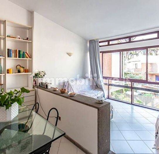 Appartamento trilocale in affitto in Fregene, Fiumicino