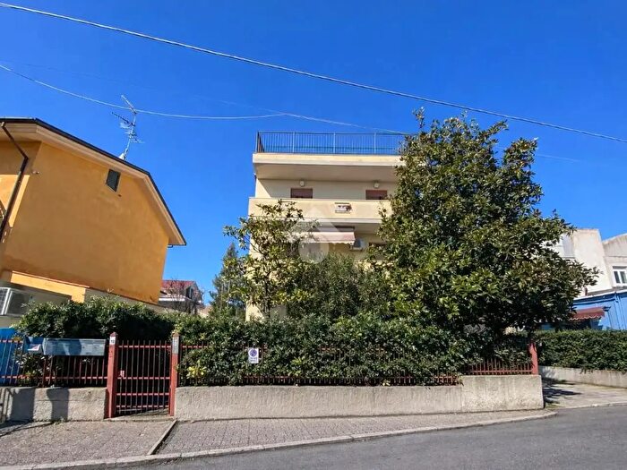 Appartamento quadrilocale in vendita in Via del Campetto, Giulianova