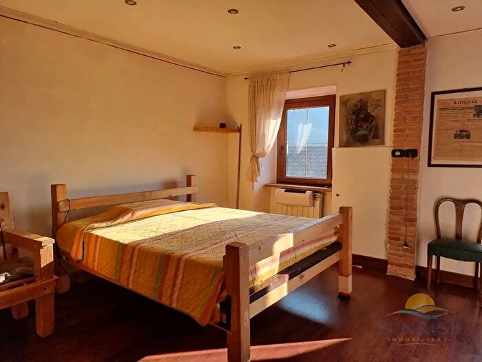 Casa quadrilocale in vendita in Via Tavella Agostino, Busalla