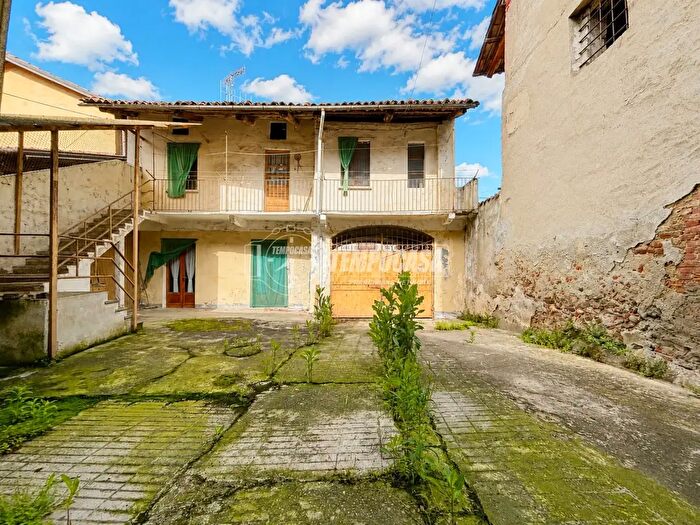 Casa con 5 locali in vendita in Via Giacomo Matteotti, Moncrivello