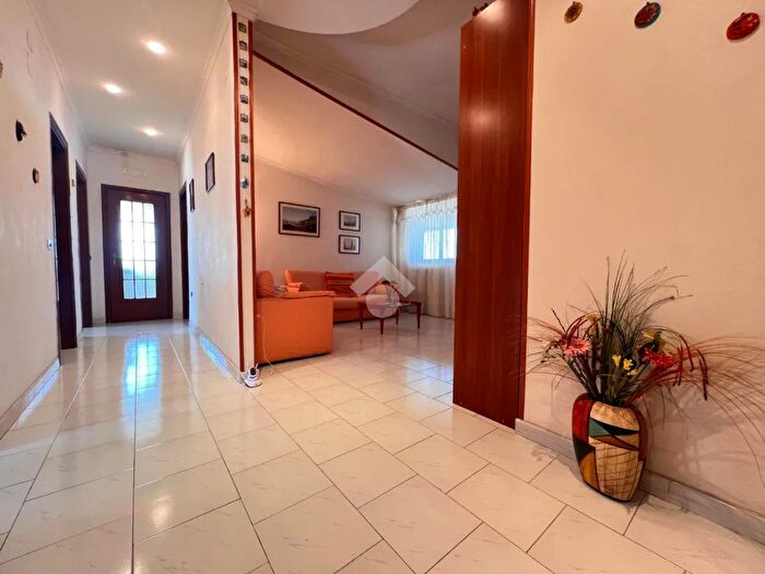 Appartamento trilocale in vendita in Viale dei Tigli, Casalnuovo Di Napoli