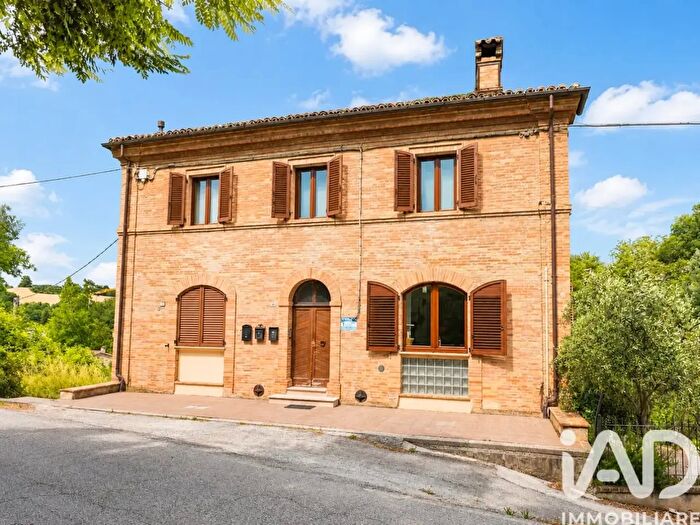 Appartamento con 5 locali in vendita in Strada Sp, Caldarola