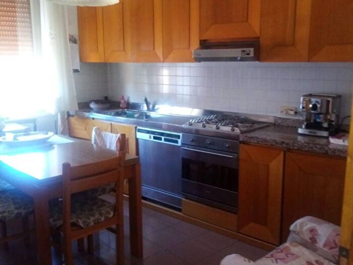 Appartamento con 6 locali in affitto in Viale Alfredo Oriani, Lugo