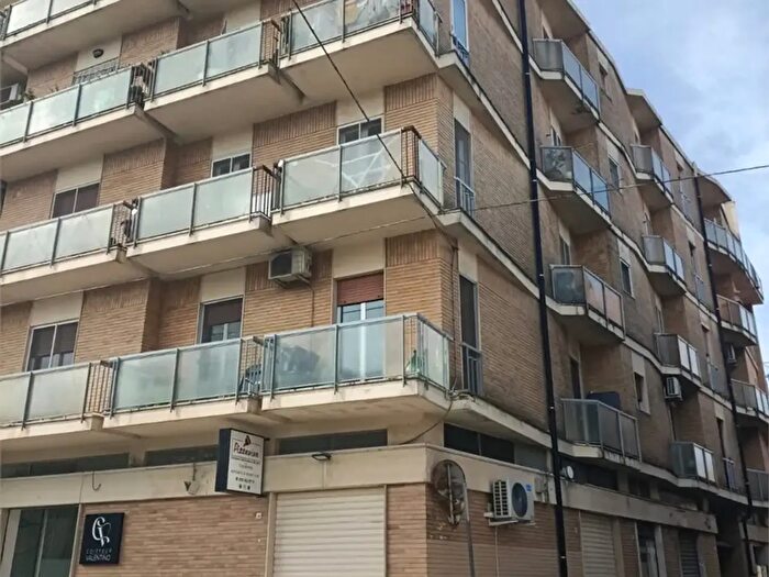 Appartamento quadrilocale in vendita in Via G Festa, Acquaviva Delle Fonti