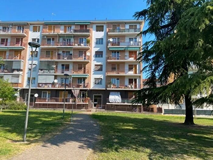Appartamento quadrilocale in vendita in Via Candido Poggio, Casale Monferrato