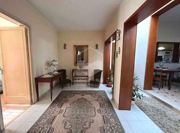 Casa con 5 locali in vendita in Via Mazara, Marsala