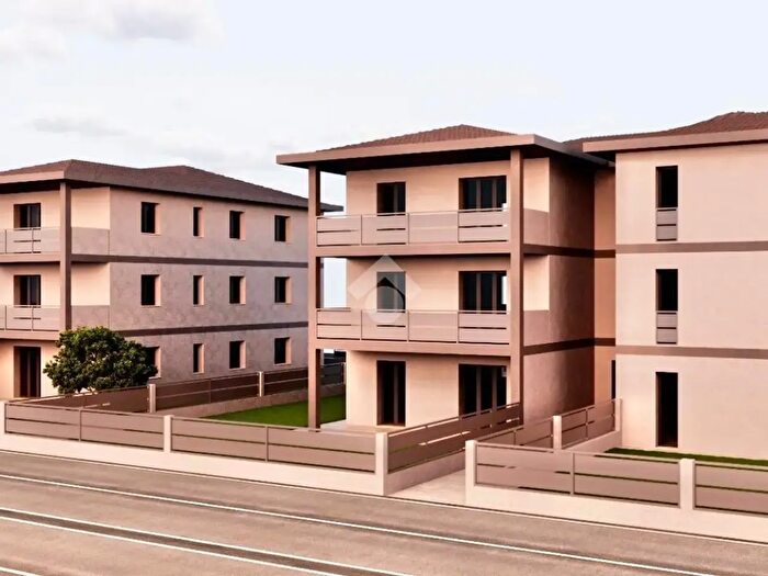 Appartamento quadrilocale in vendita in Via M Buonarroti, Binasco