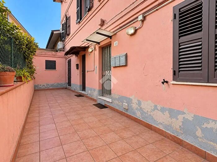 Appartamento trilocale in vendita in Via di Pontelungo, Ancona