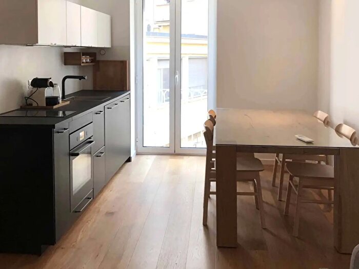 Appartamento monolocale in affitto in Via Castelfidardo, Milano