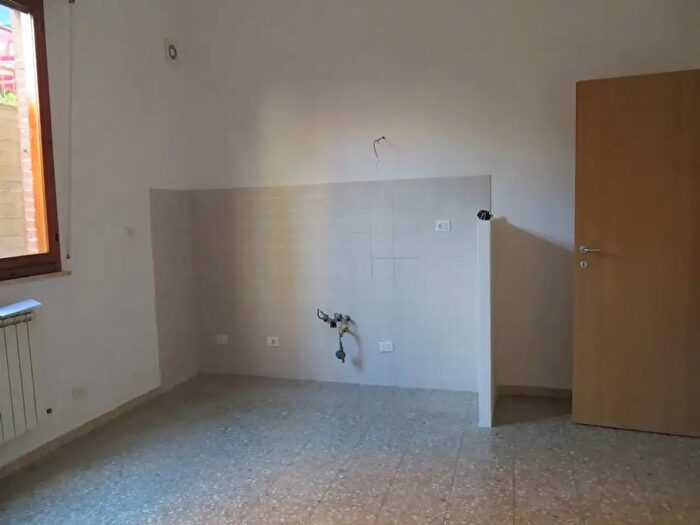 Appartamento bilocale in vendita in Via Simone Martini, Siena