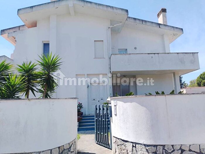 Appartamento bilocale in affitto in Via Lussemburgo, Centro, Sabaudia