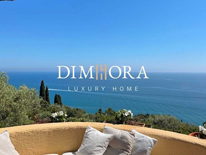 Casa con 6 locali in affitto in Via del Faro, Faro, San Felice Circeo
