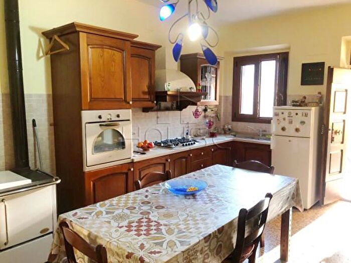 Casa trilocale in vendita in Bagnaia, Anghiari