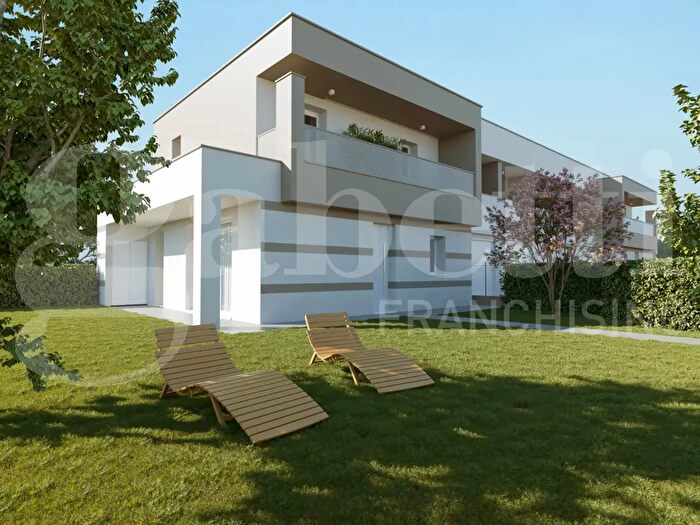 Casa quadrilocale in vendita in Via Brenta, Albignasego