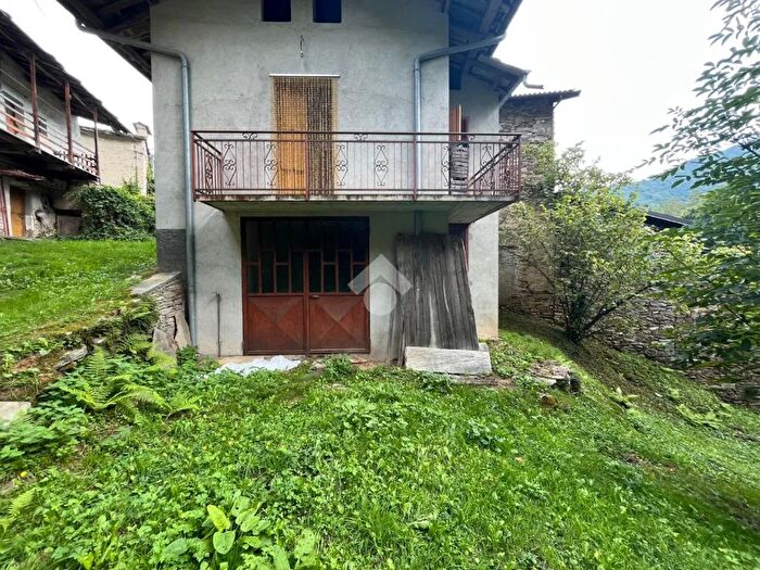 Case in Vendita e in Affitto - 3