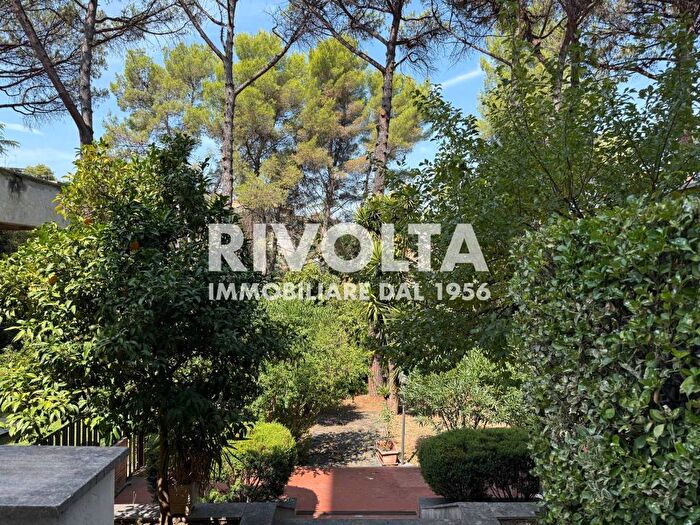 Appartamento trilocale in affitto in Via Stresa, Camilluccia Farnesina, Roma