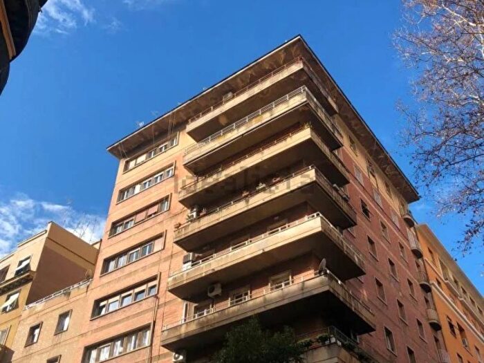 Appartamento con 5 locali in affitto in Via Giorgio Vasari, Flaminio, Roma