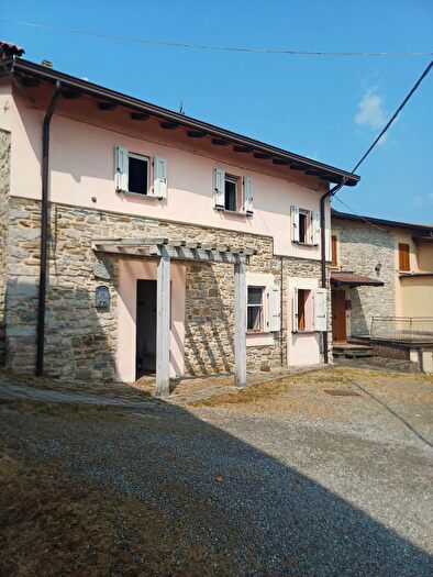 Casa quadrilocale in vendita in Solignano