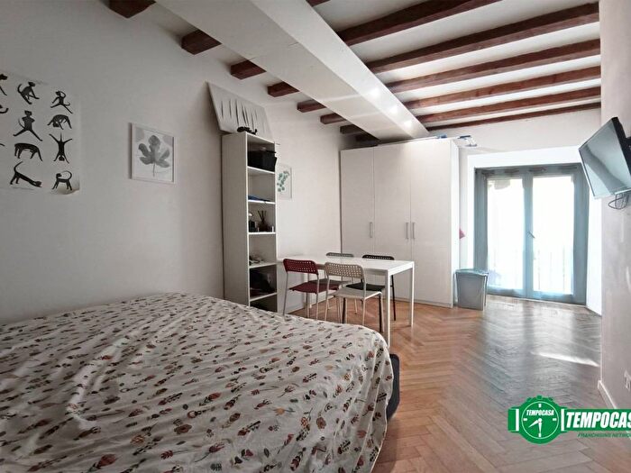 Appartamento monolocale in affitto in Via Pioppette, Carrobbio, Milano