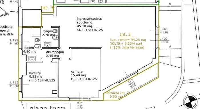 Appartamento con 8 locali in vendita in Via Simone Martini, Siena