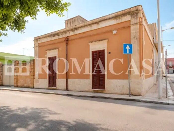 Appartamento trilocale in vendita in Piazza Municipio, Torchiarolo