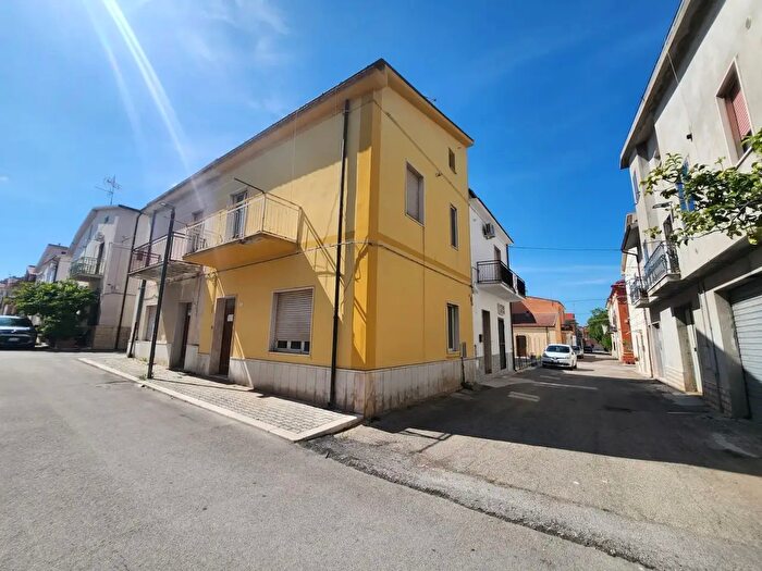Casa trilocale in vendita in Giuseppe Garibaldi, Ururi