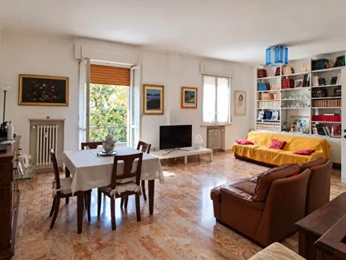 Appartamento quadrilocale in vendita in Via Duccio Galimberti, Parma