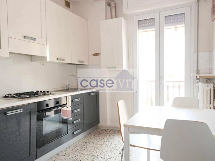 Appartamento trilocale in affitto in Piazza Cittadella, Cittadella Porta Nuova, Verona