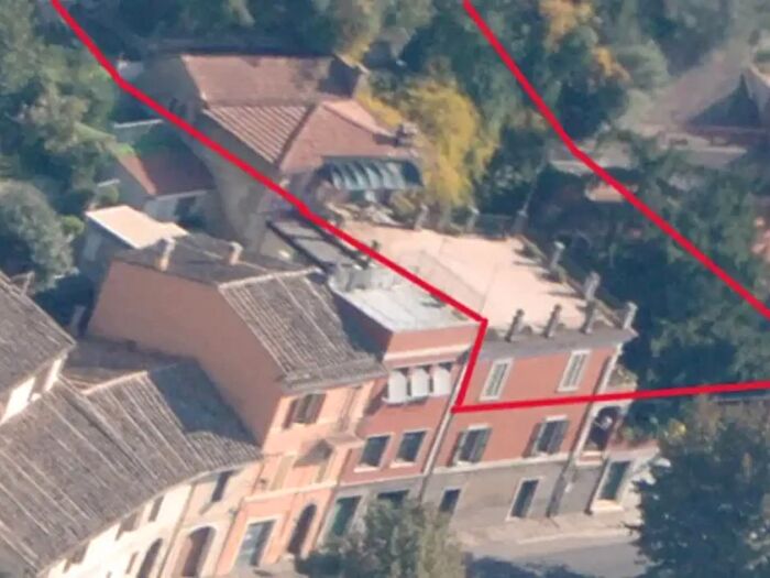 Appartamento con 6 locali in vendita in Via Vittorio Emanuele, Narni