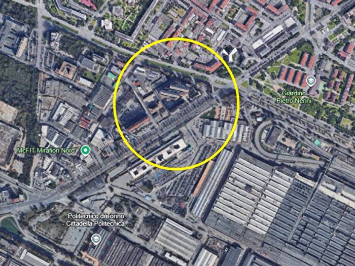 Casa con 6 locali in affitto in Corso Orbassano, Centro Europa, Torino