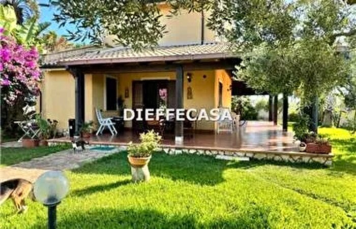 Casa con 8 locali in affitto in Contrada Berbaro Marsala Tp, Marsala