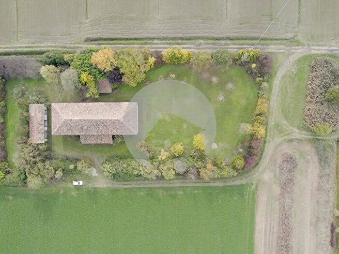 Casa con 10 locali in vendita in Via Pratonera, Cadelbosco Di Sopra