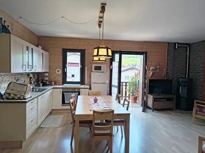 Appartamento trilocale in vendita in Via Nuova, Ossimo