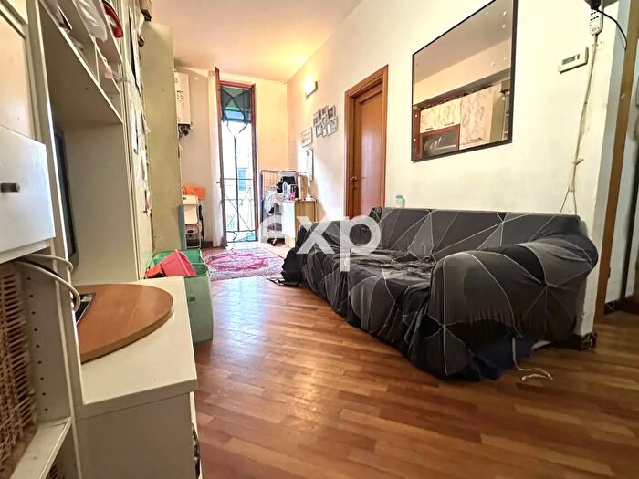 Appartamento bilocale in vendita in Via del Ponte all'Asse, Firenze