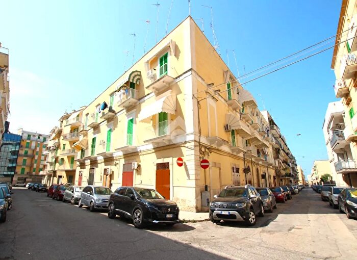 Appartamento bilocale in vendita in Via Pisacane Carlo, Molfetta