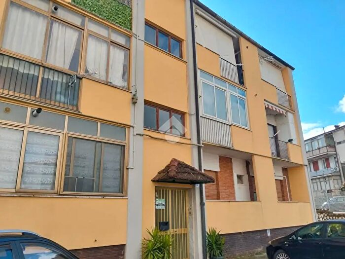 Appartamento trilocale in vendita in Via Umberto Zanotti Bianco, Avellino